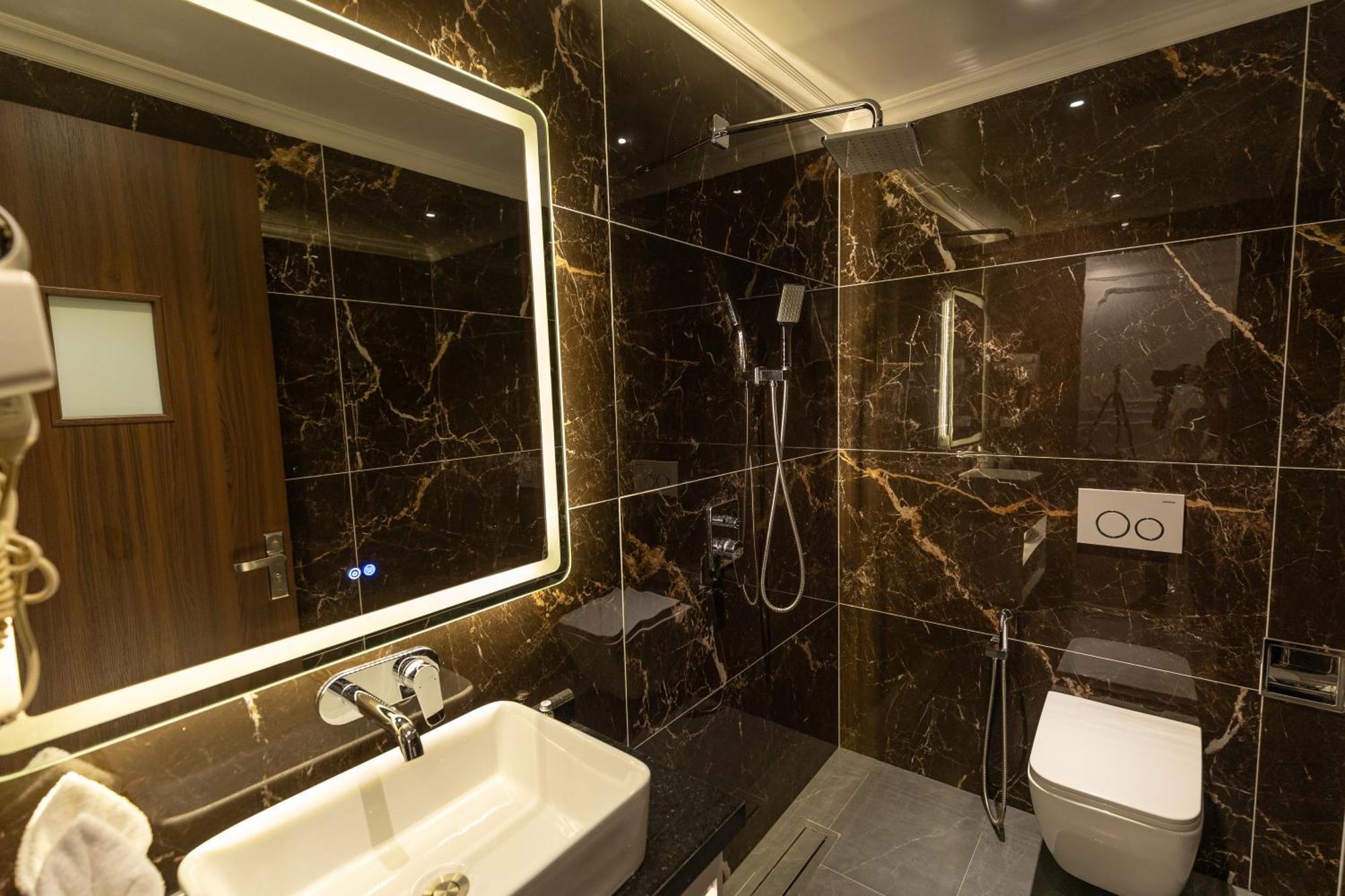 Hoang Gia Xa La Boutique Hotel Hanoi Luaran gambar